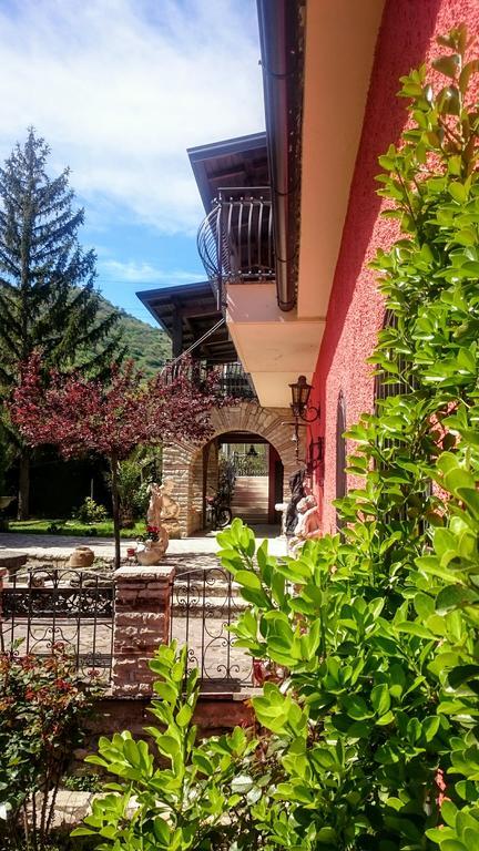 B&B Villa Damiani Brindisi di Montagna Zewnętrze zdjęcie